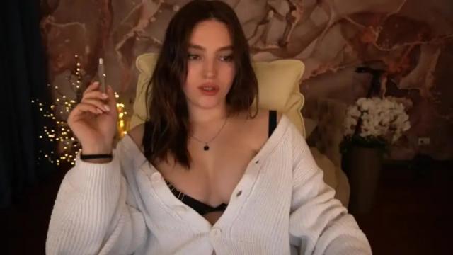 Image 8 of spaccebaby Stream on Chaturbate on 15 months ago