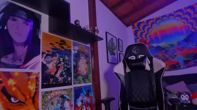 Image 10 of space__kittyy Stream on Chaturbate on 15 months ago