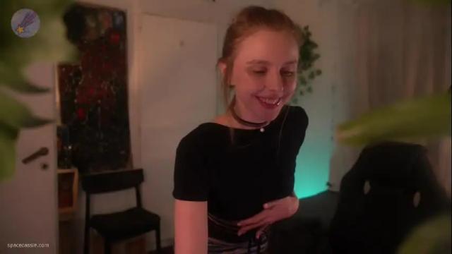 Image 10 of space_cassie Stream on Chaturbate on 2 months ago