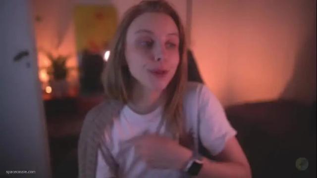 Image 8 of space_cassie Stream on Chaturbate on 2 months ago