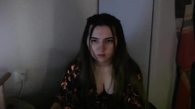 Image 6 of spanking_girls Stream on Chaturbate on 16 months ago