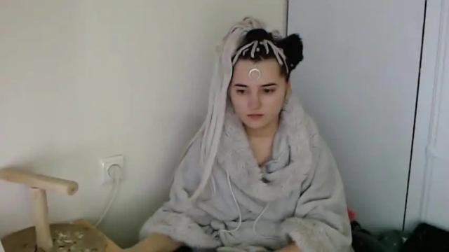 Image 3 of spanking_girls Stream on Chaturbate on 14 months ago