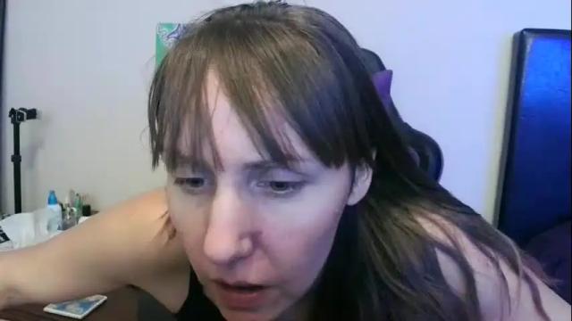 Image 2 of sparkle_pinuppp Stream on Chaturbate on 1 month ago