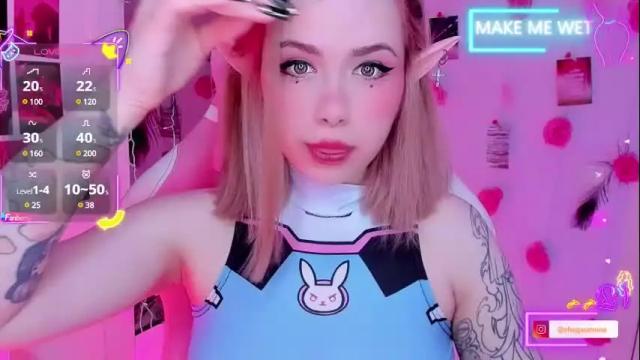 Image 3 of sparklemona Stream on Chaturbate on 1 month ago