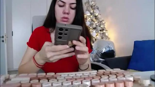 Image 7 of sparkly_eve Stream on Chaturbate on 29 days ago