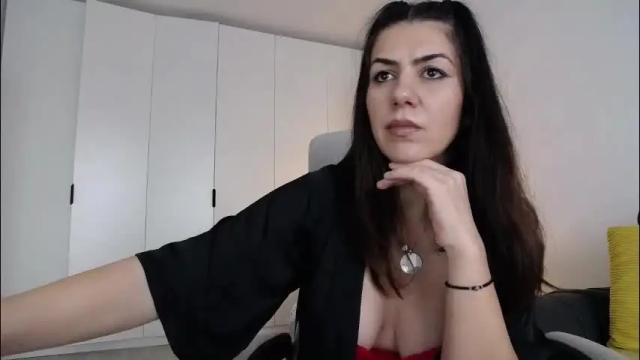 Image 11 of sparkly_eve Stream on Chaturbate on 28 days ago