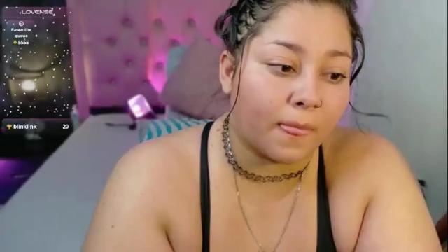 Image 12 of spelleyes01f Stream on Chaturbate on 2 months ago