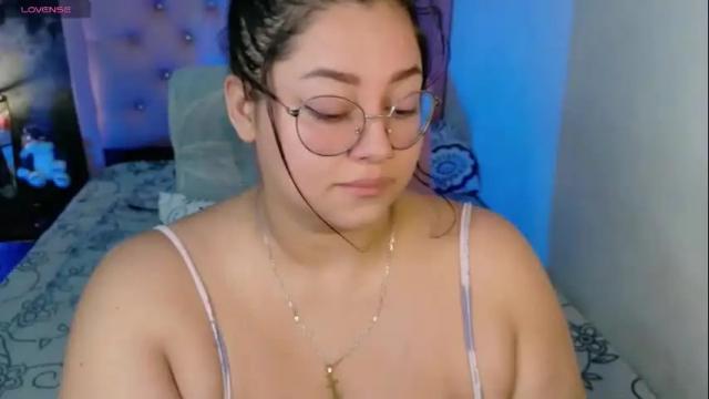 Image 8 of spelleyes01f Stream on Chaturbate on 9 days ago