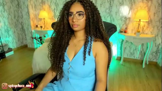 Image 3 of spicyamelia Stream on Chaturbate on 1 month ago