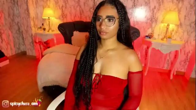 Image 2 of spicyamelia Stream on Chaturbate on 10 days ago