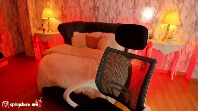 Image 7 of spicyamelia Stream on Chaturbate on 10 days ago