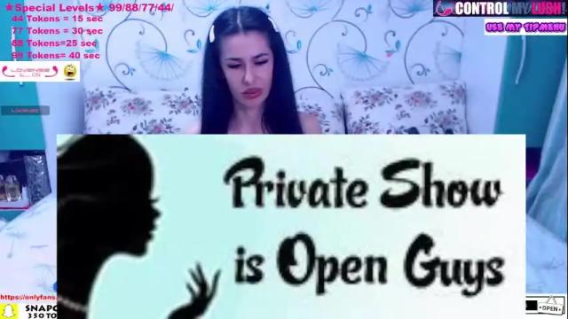 Image 6 of spicybrunnete Stream on Chaturbate on 6 days ago