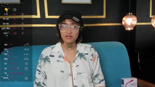Image 4 of spider_ambrosse Stream on Chaturbate on 13 months ago