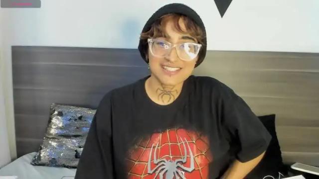Image 11 of spider_ambrosse Stream on Chaturbate on 12 months ago