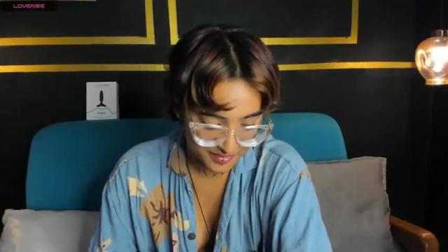 Image 2 of spider_ambrosse Stream on Chaturbate on 12 months ago