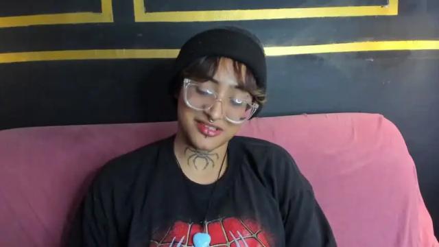 Image 11 of spider_ambrosse Stream on Chaturbate on 12 months ago