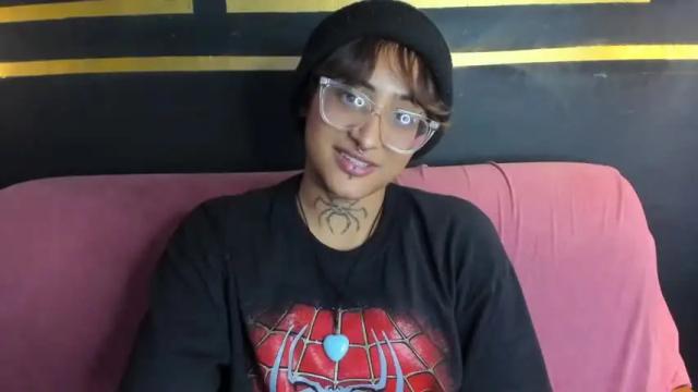 Image 6 of spider_ambrosse Stream on Chaturbate on 12 months ago