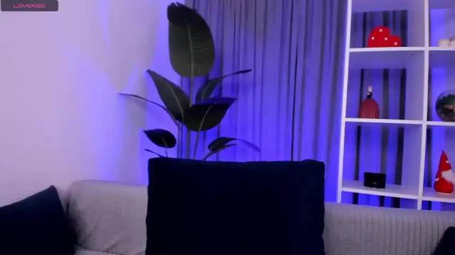 Image 4 of spiicy_carla Stream on Chaturbate on 20 months ago