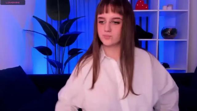 Image 10 of spiicy_carla Stream on Chaturbate on 20 months ago