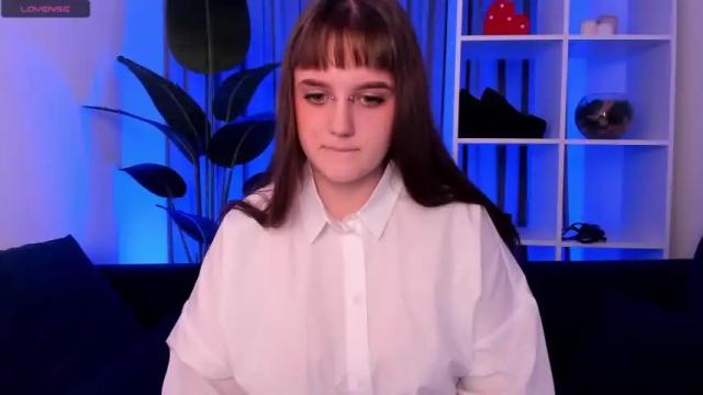 Image 2 of spiicy_carla Stream on Chaturbate on 20 months ago