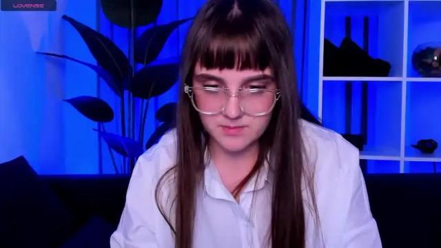 Image 8 of spiicy_carla Stream on Chaturbate on 20 months ago