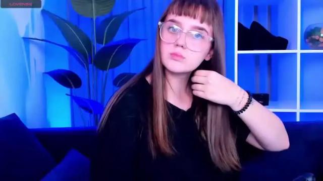 Image 3 of spiicy_carla Stream on Chaturbate on 20 months ago