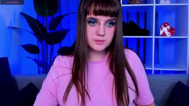 Image 2 of spiicy_carla Stream on Chaturbate on 19 months ago