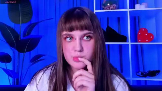 Image 3 of spiicy_carla Stream on Chaturbate on 19 months ago