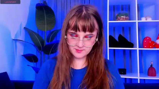 Image 10 of spiicy_carla Stream on Chaturbate on 19 months ago