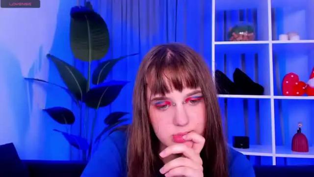 Image 3 of spiicy_carla Stream on Chaturbate on 19 months ago