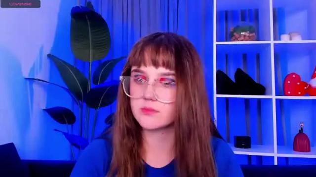Image 7 of spiicy_carla Stream on Chaturbate on 19 months ago