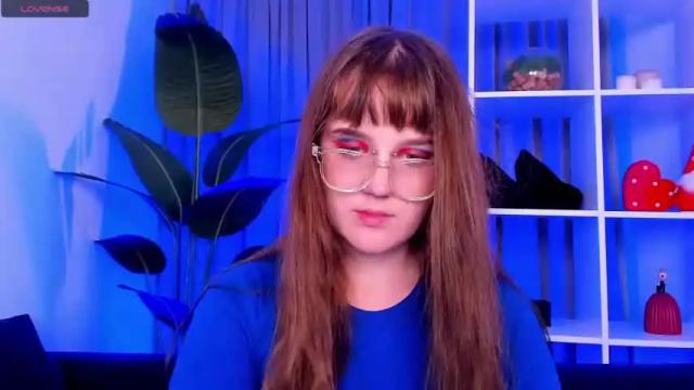 Image 8 of spiicy_carla Stream on Chaturbate on 19 months ago