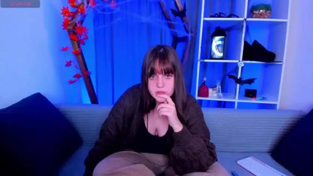 Image 11 of spiicy_carla Stream on Chaturbate on 18 months ago
