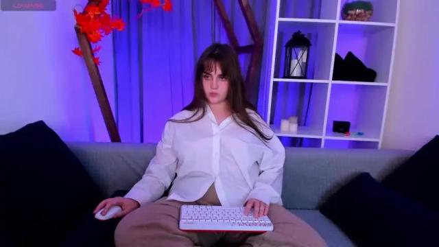 Image 12 of spiicy_carla Stream on Chaturbate on 18 months ago