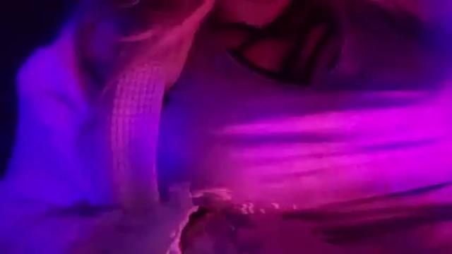 Image 8 of spinnerbitch Stream on Chaturbate on 2 months ago