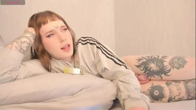 Image 2 of spliti_moon Stream on Chaturbate on 18 days ago