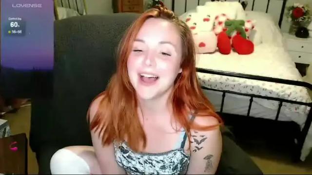 Image 2 of spoildkat Stream on Chaturbate on 13 months ago