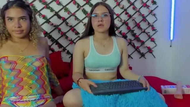 Image 7 of spoiledgirls1 Stream on Chaturbate on 16 months ago