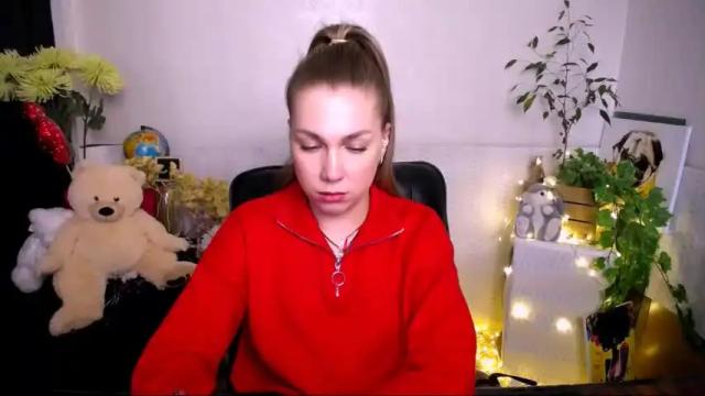Image 6 of sport_tall_karina Stream on Chaturbate on 13 months ago