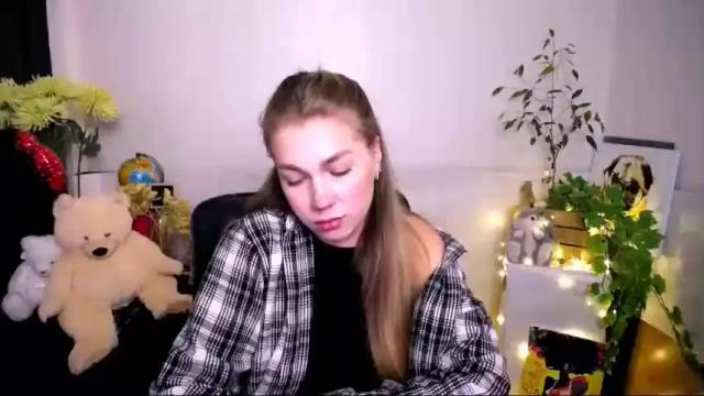 Thumbnail 2, sport_tall_karina's Stream at Chaturbate, 12 months ago