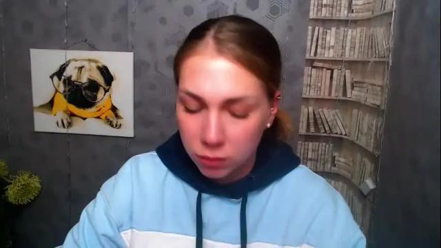Image 7 of sport_tall_karina Stream on Chaturbate on 11 days ago