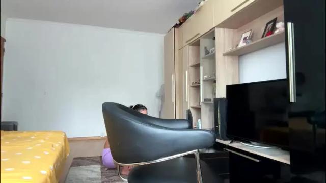 Image 7 of squirt_bunny77 Stream on Chaturbate on 2 months ago
