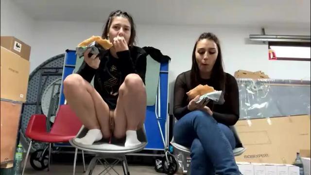 Image 8 of squirt_bunny77 Stream on Chaturbate on 1 month ago