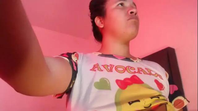 Image 12 of squirt_milk_ Stream on Chaturbate on 1 month ago