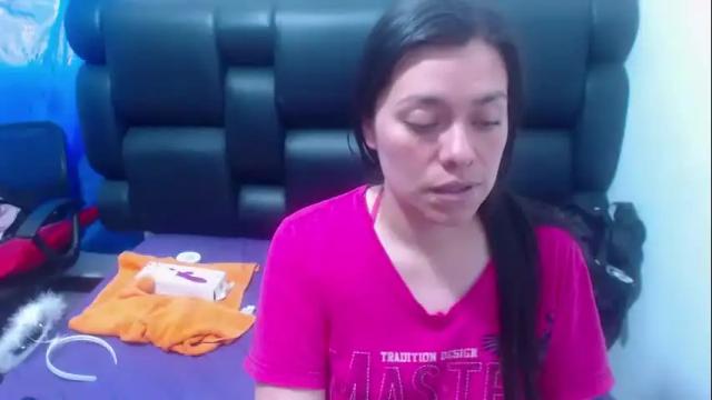 Image 3 of squirtamazingxxx Stream on Chaturbate on 3 days ago