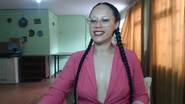 Image 11 of squirtbig01 Stream on Chaturbate on 23 days ago