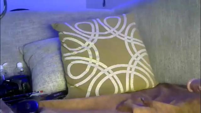 Image 8 of squirtebony Stream on Chaturbate on 1 month ago