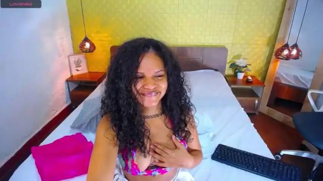 Image 8 of squirter_girl69 Stream on Chaturbate on 13 months ago