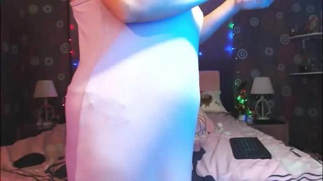 Image 8 of squirtyjess Stream on Chaturbate on 5 days ago