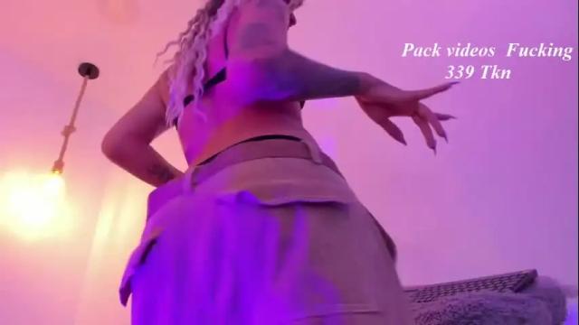 Image 3 of srta_fox Stream on Chaturbate on 1 month ago